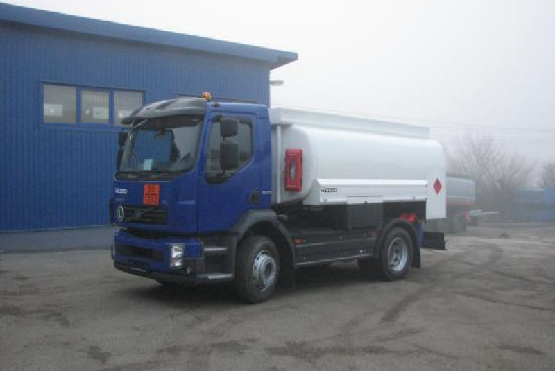 Cisternové nadstavby Cisternové nadstavby